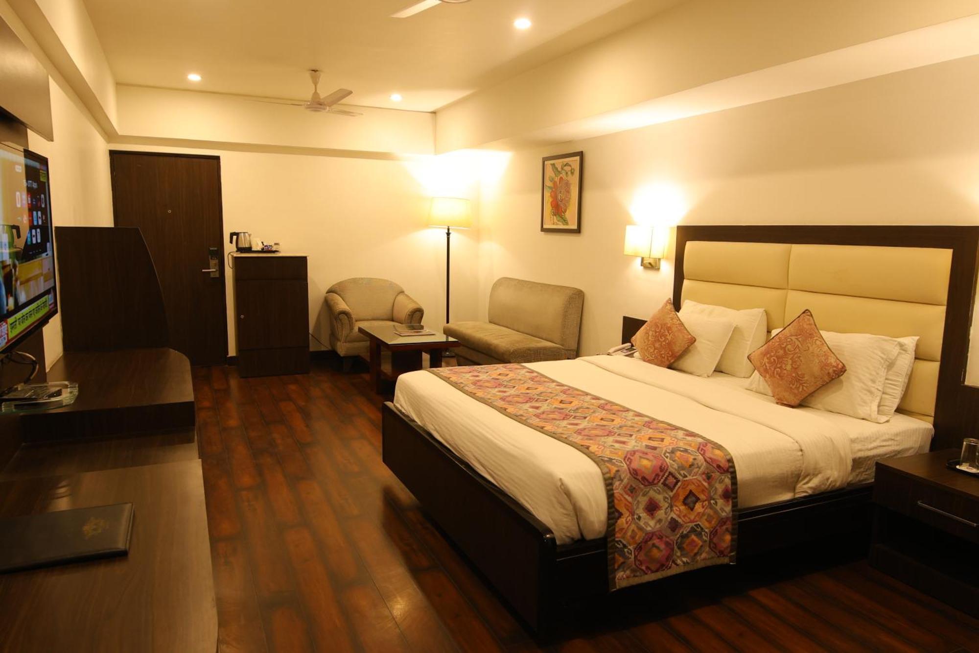 Hotel Natraj Rishīkesh Exterior foto
