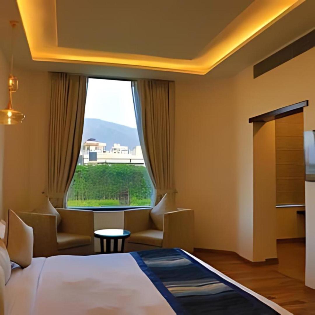 Hotel Natraj Rishīkesh Exterior foto